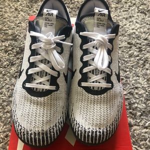 Nike FLYKNIT VAPORMAX